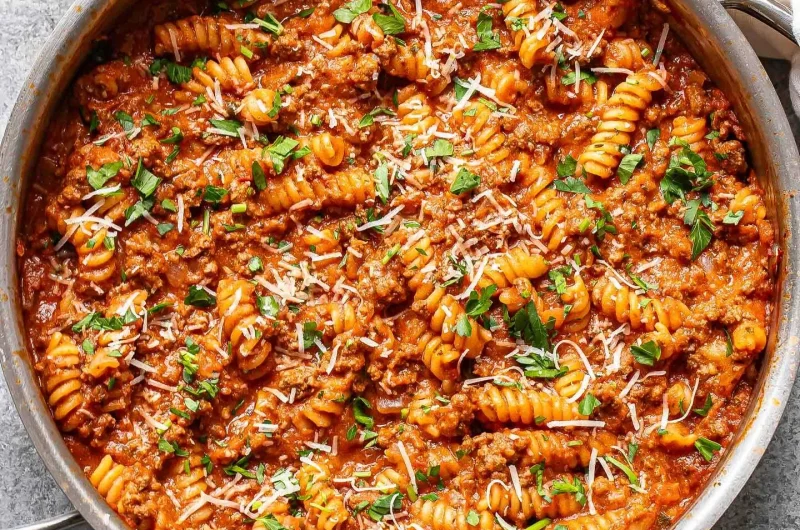 Hearty Ground Beef Pasta for an Easy Weeknight Dinner