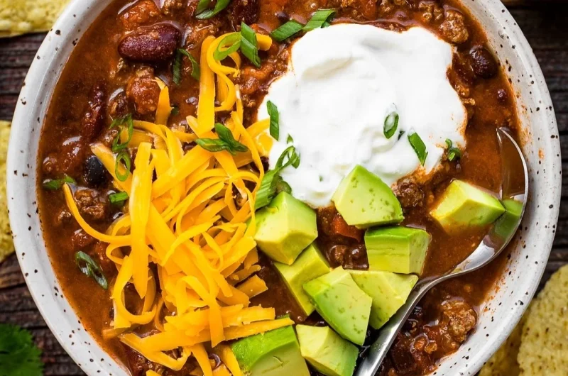 Easy Crockpot Chili for Cozy Family Dinners