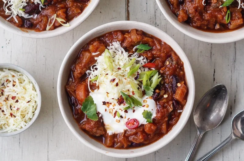 Hearty Homemade Chili for Cozy Weeknight Dinners