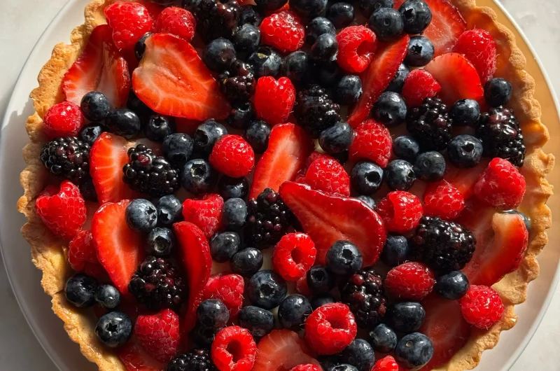 Fresh Fruit Tart with a Buttery Crust and Silky Cream