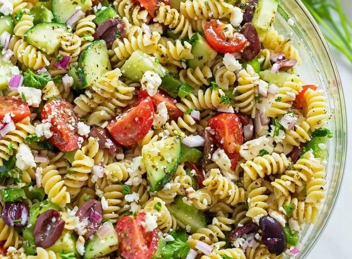 Fresh and Healthy Mediterranean Pasta Salad